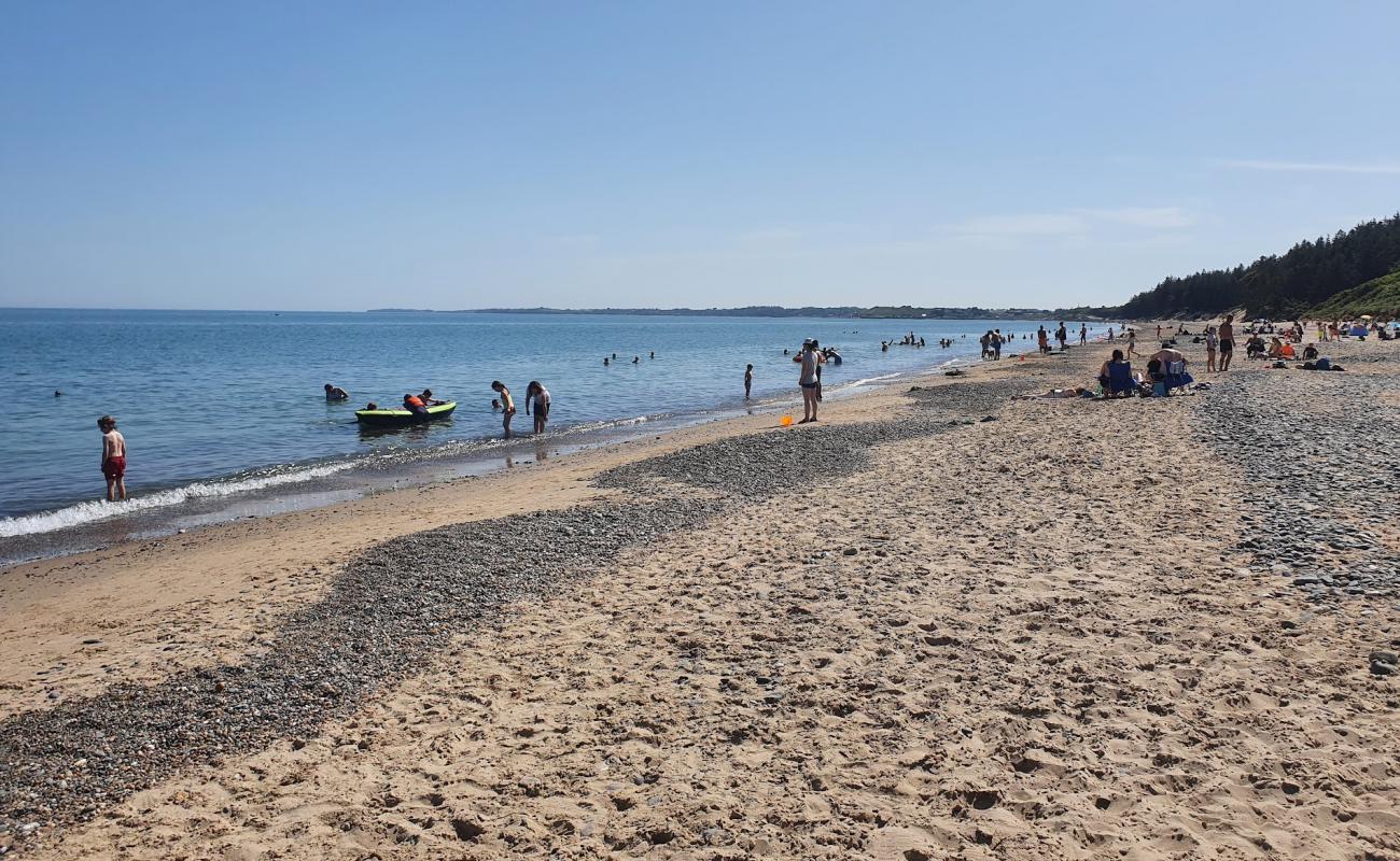 Фото Kiltennel Beach с песок с галькой поверхностью