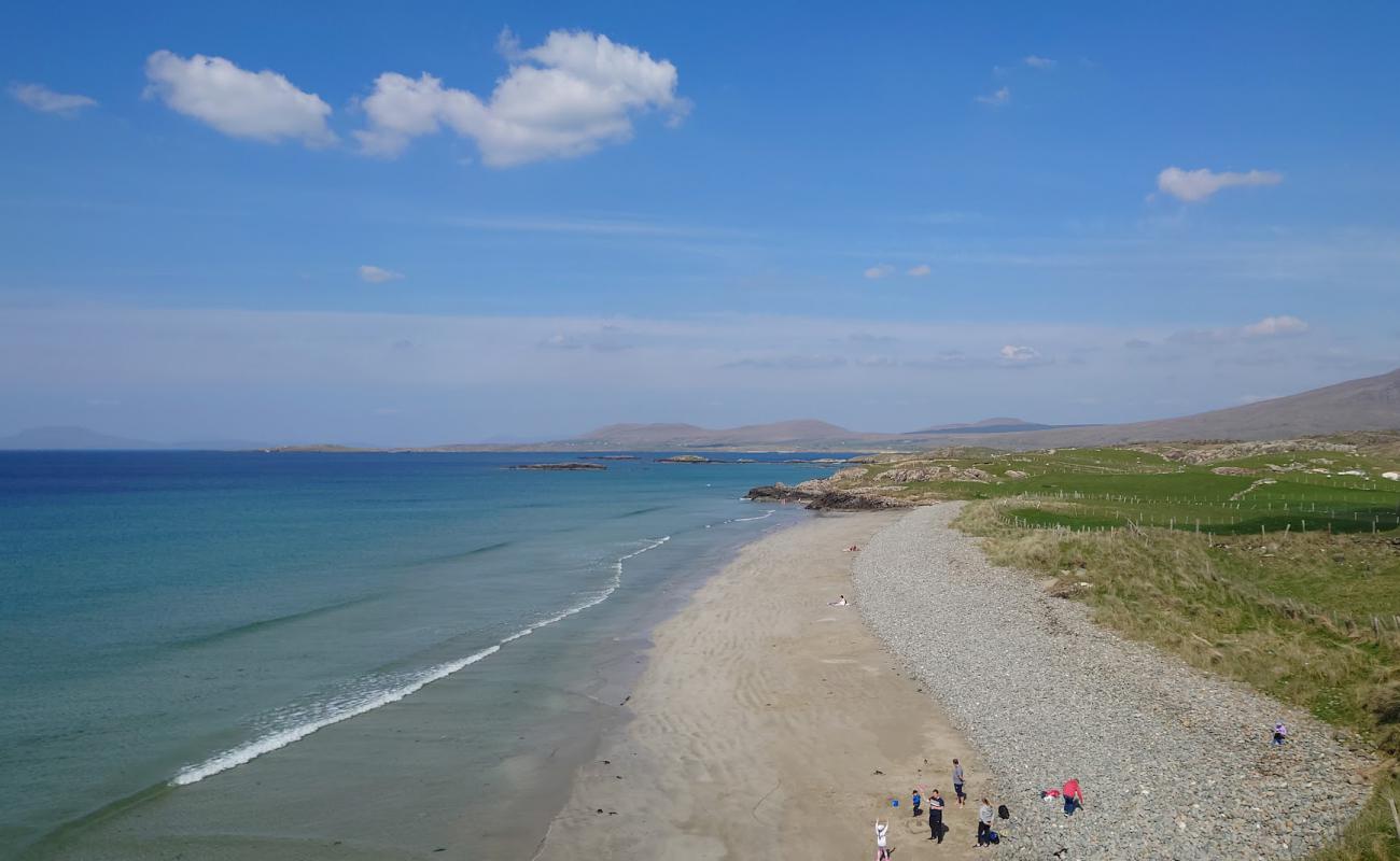 Фото Lettergesh Beach с светлый песок поверхностью