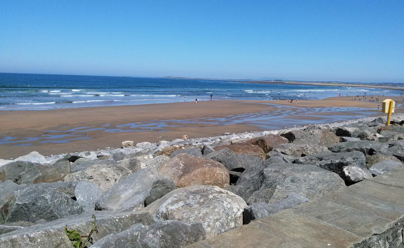 Фото Strandhill Beach с светлая галька поверхностью