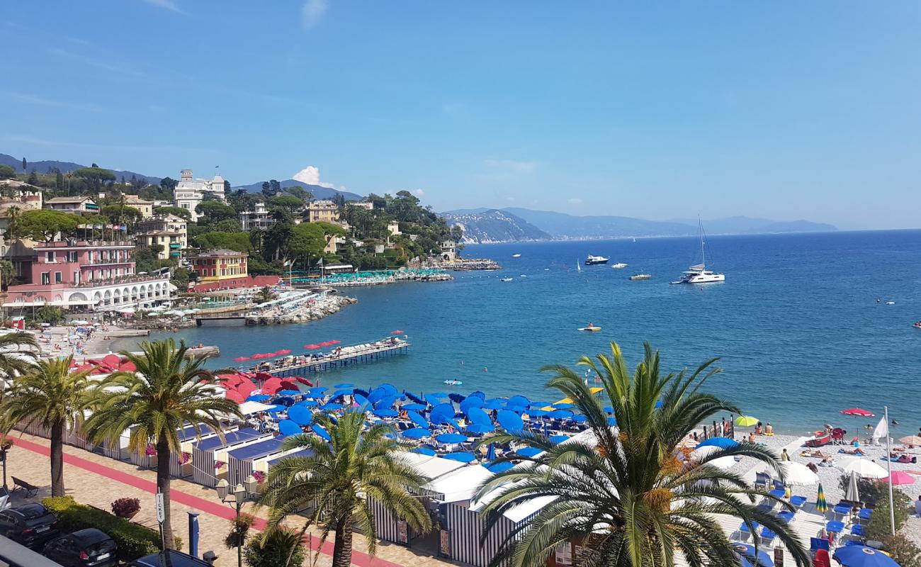 Фото Spiaggia Santa Margherita Ligure с песок с галькой поверхностью