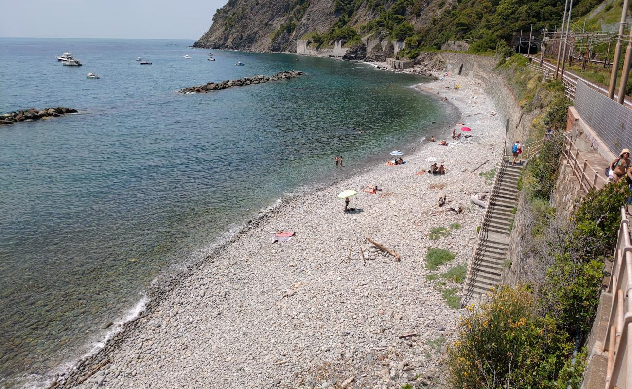 Фото Spiaggia di Framura с серая галька поверхностью