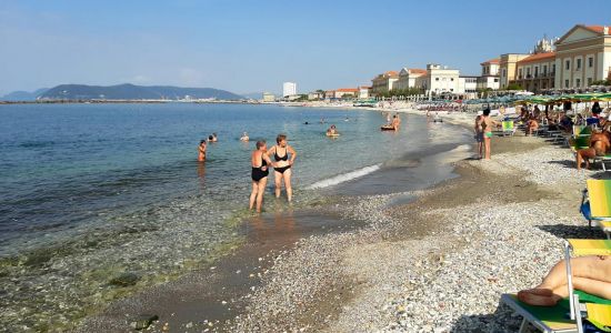 Spiaggia Marina Di Massa