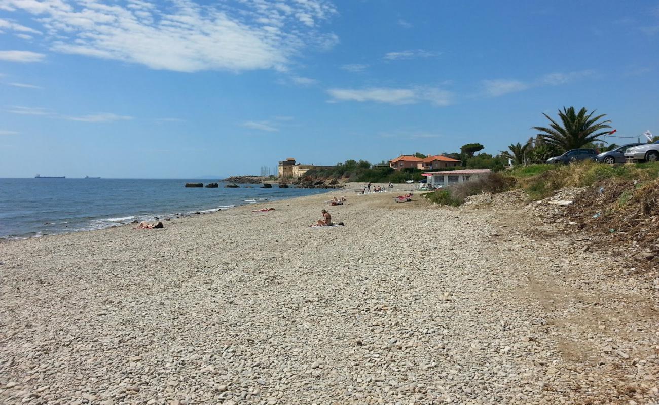 Фото Bumba Beach с серая галька поверхностью