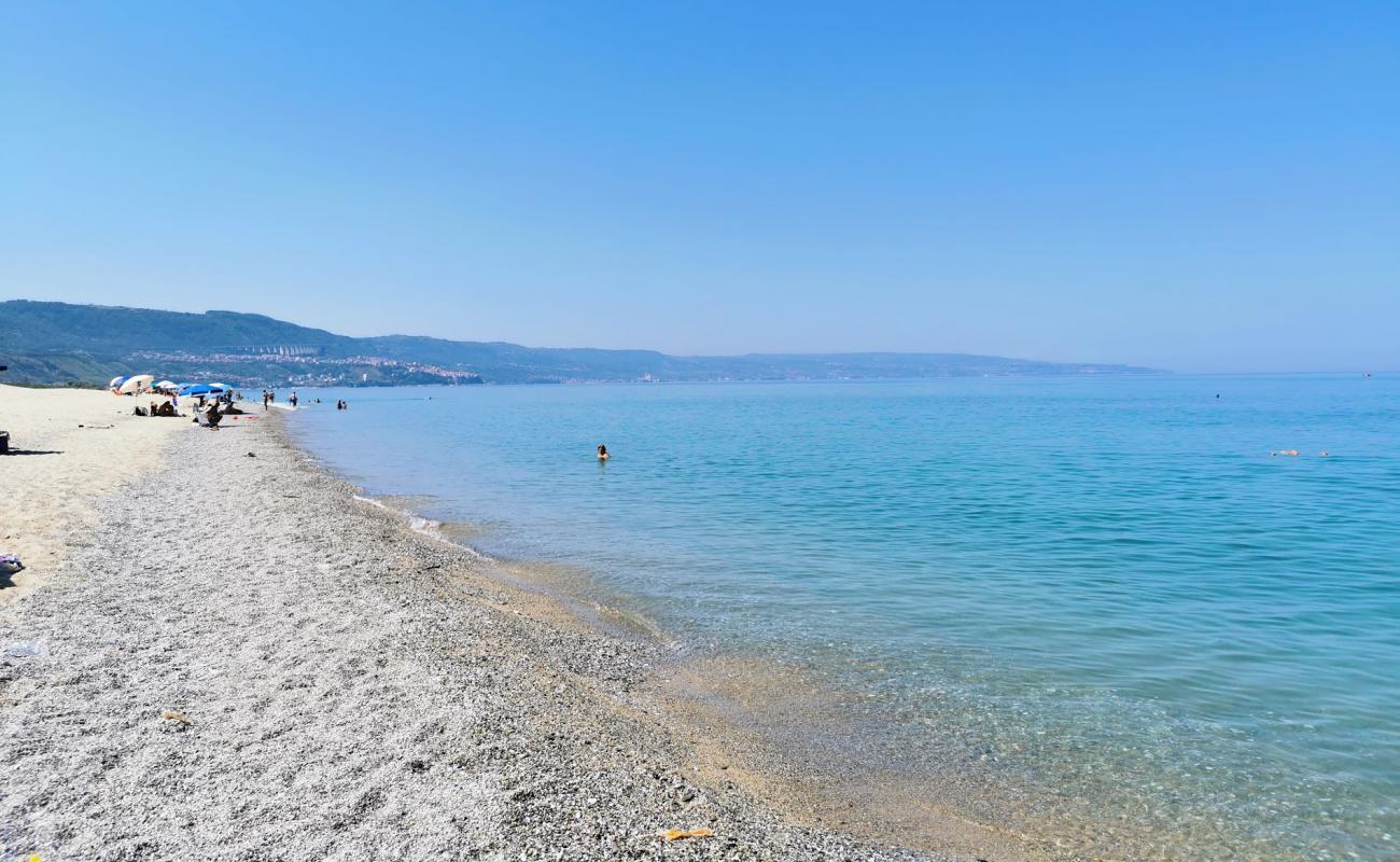 Фото Lido Pescespada beach с светлый песок поверхностью