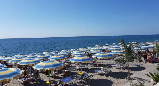 Locri beach