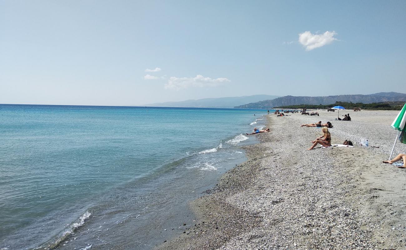 Фото Catanzaro Lido beach с серый песок поверхностью