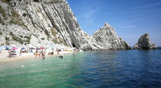 Spiaggia le Due Sorelle