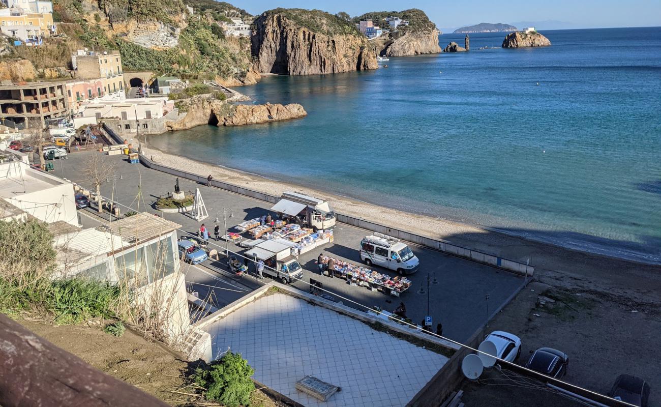 Фото Spiaggia Giancos с светлый песок поверхностью