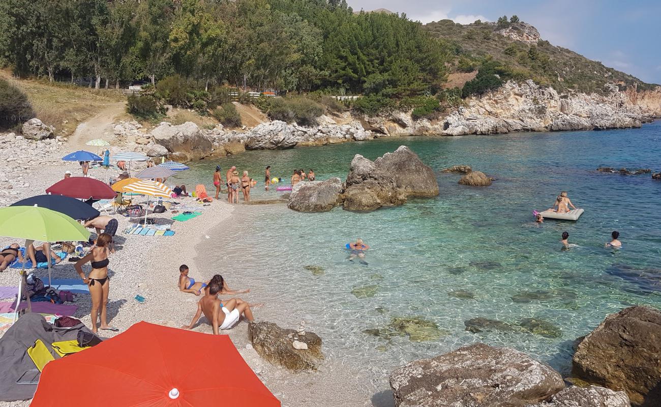 Фото Cala Mazzo di Sciacca с светлая галька поверхностью