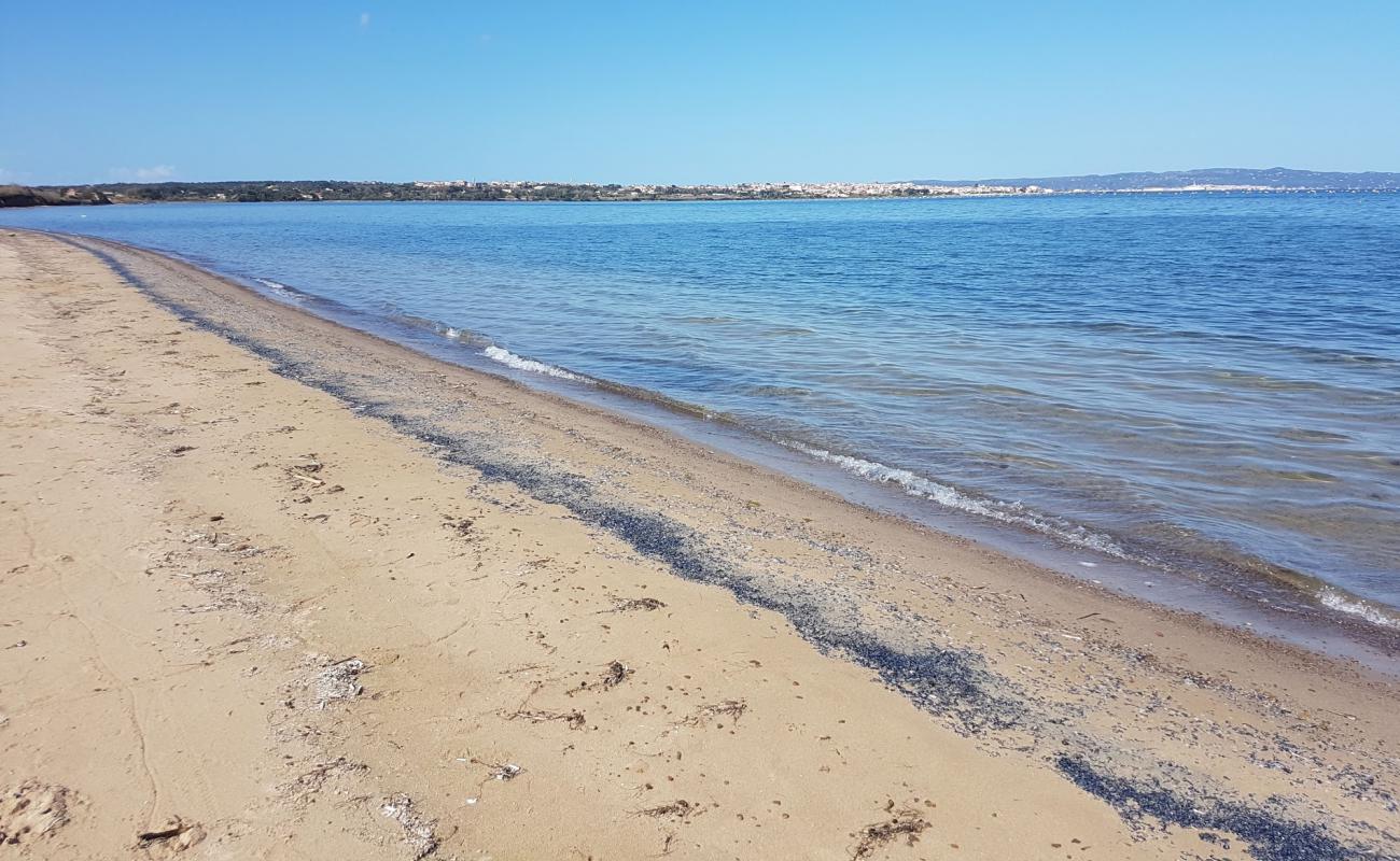 Фото Cussorgia beach с золотистый песок поверхностью