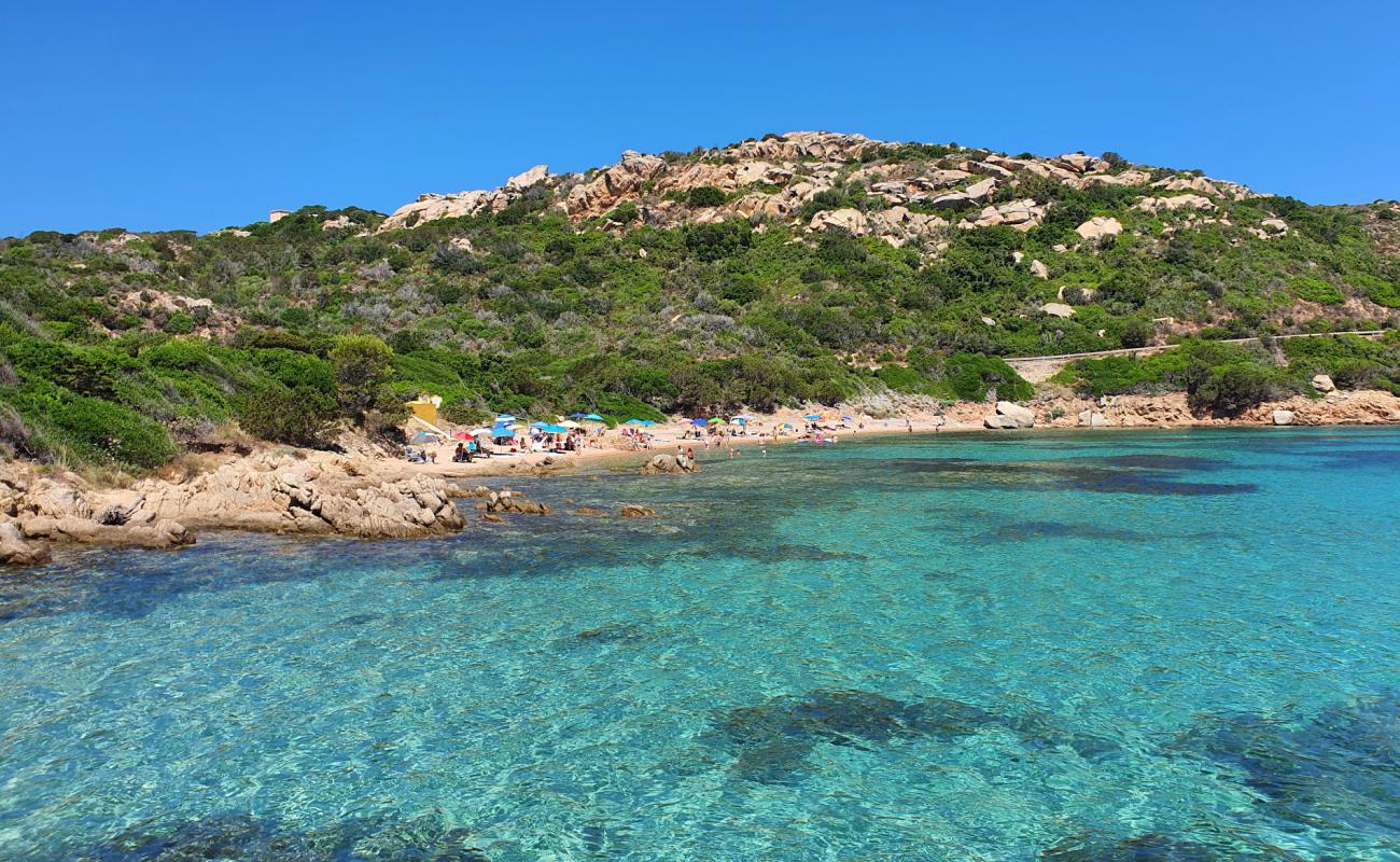 Фото Cala Spalmatore с светлый песок поверхностью