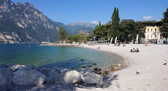 Spiaggia Lungolago