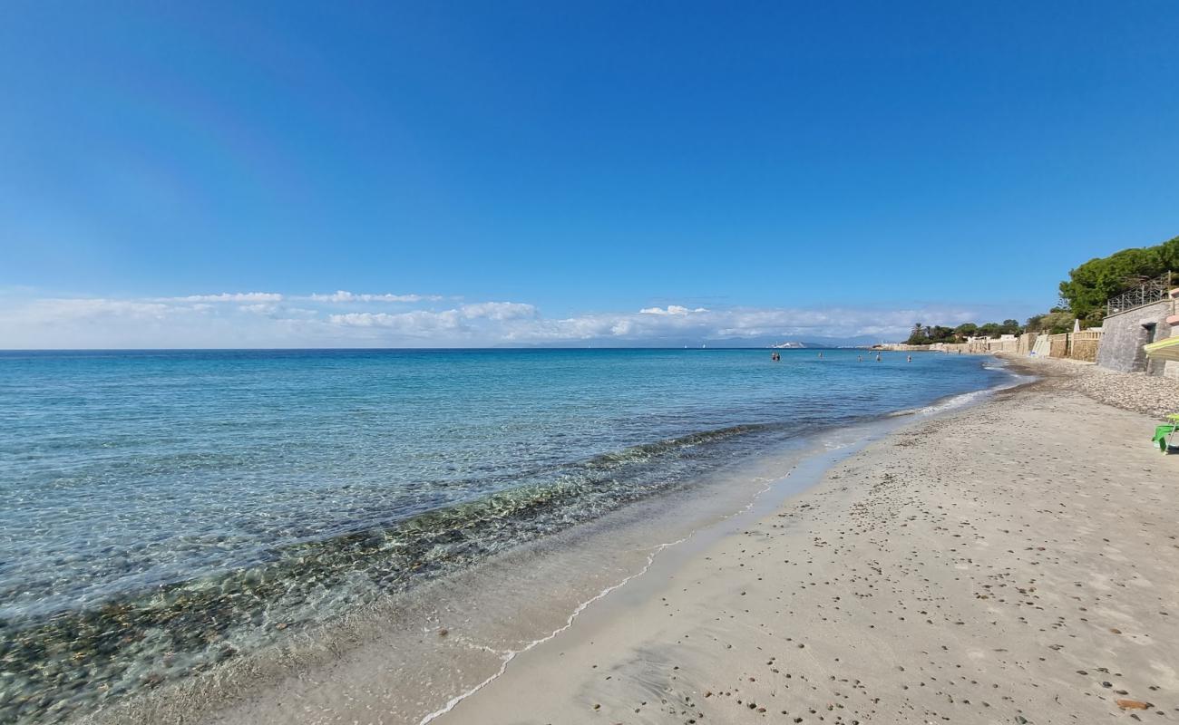 Фото Spiaggia di Capitana с светлый песок поверхностью