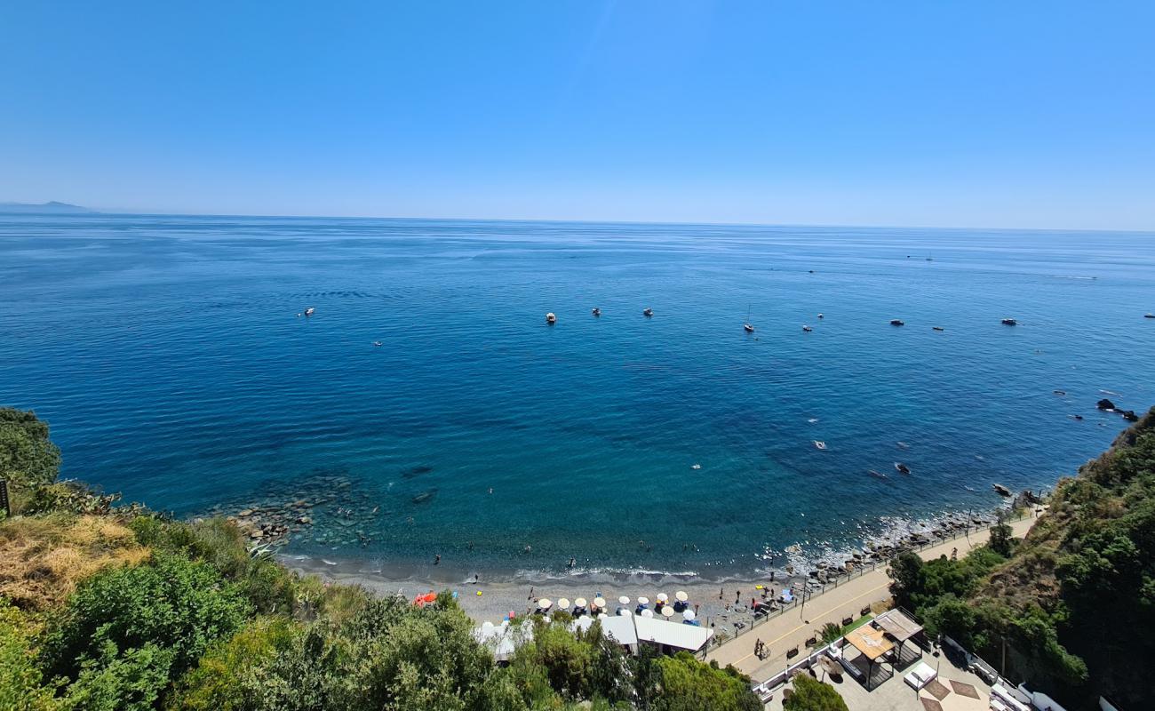 Фото Lido Baia Calipso с серая галька поверхностью