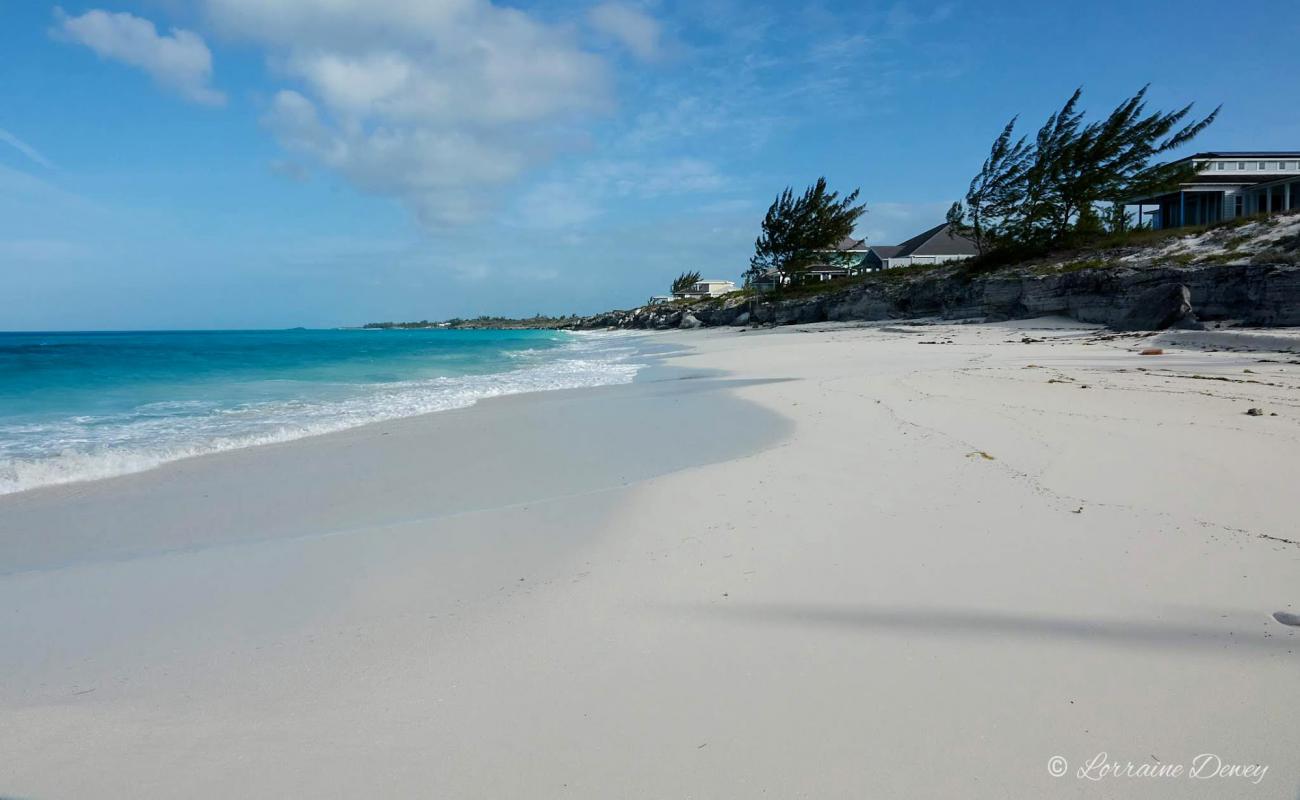 Фото Prime cut beach с белый чистый песок поверхностью