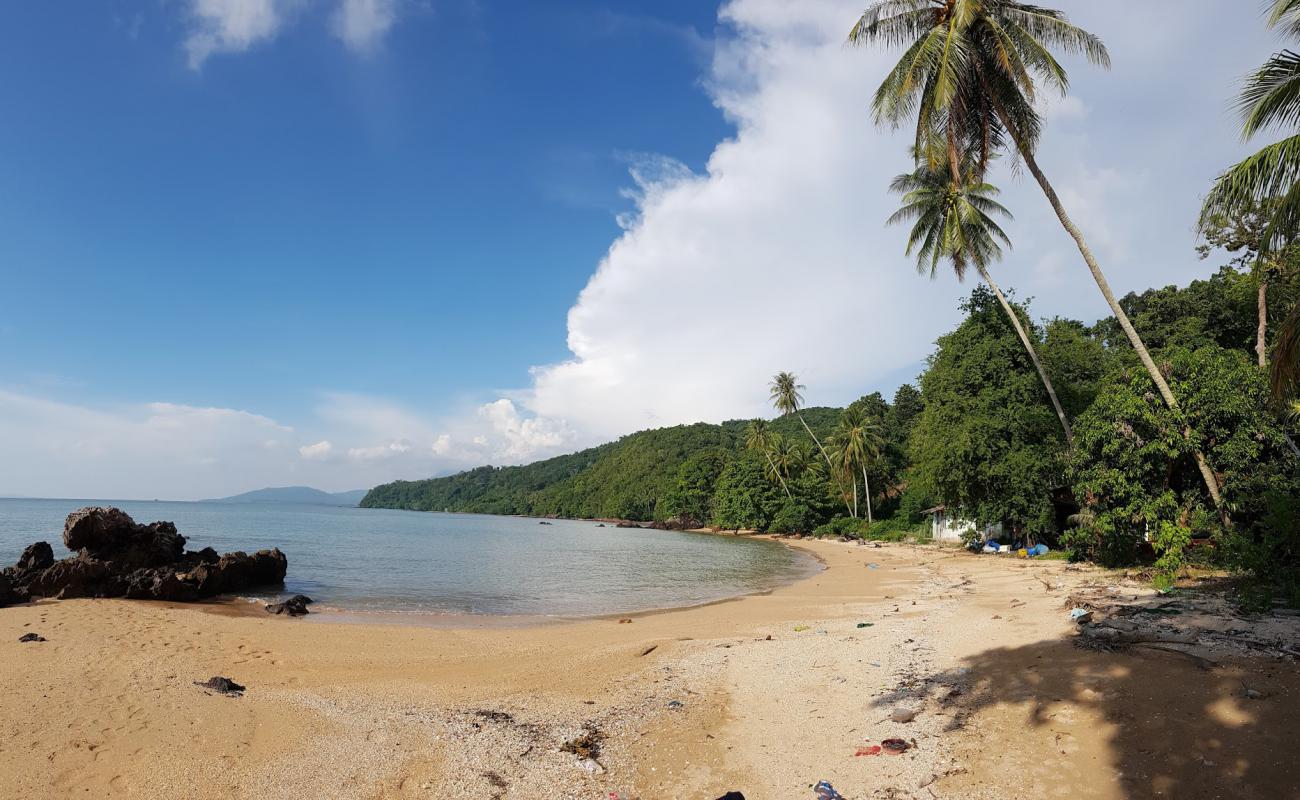 Фото Sayak Island Beach с светлый песок поверхностью