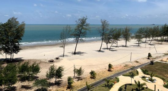 Arked Punggai Beach