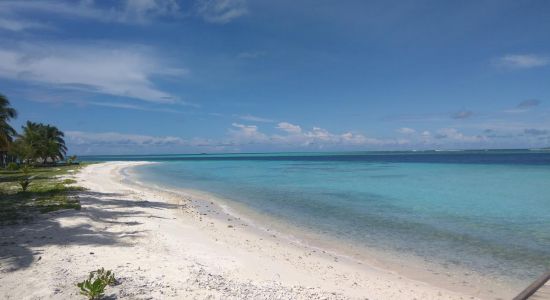 Raalhuveli Beach