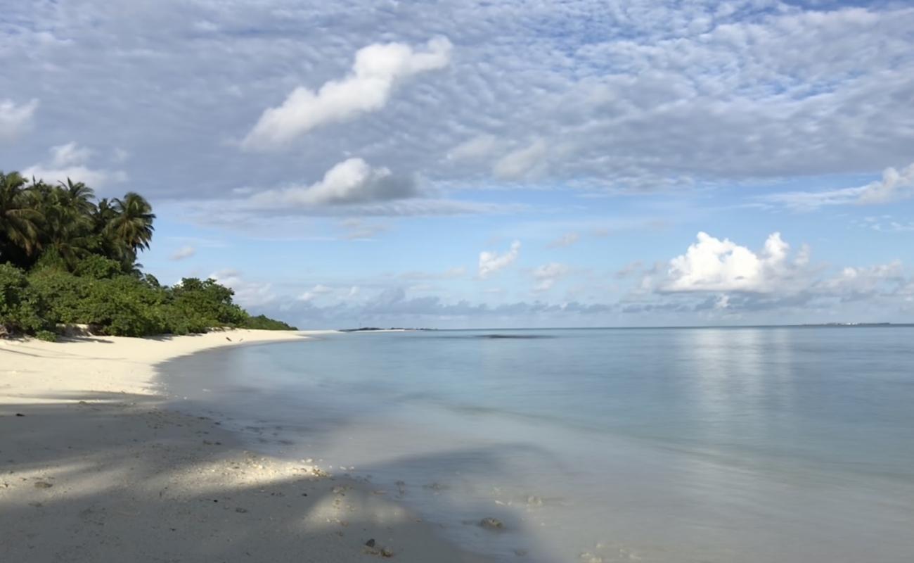 Фото Fenfushee Island с белый песок поверхностью