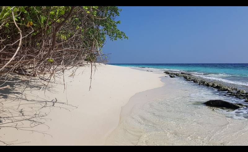 Фото Kendhoo Beach с светлый песок поверхностью