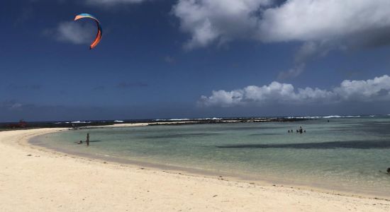 Poste La Fayette Beach