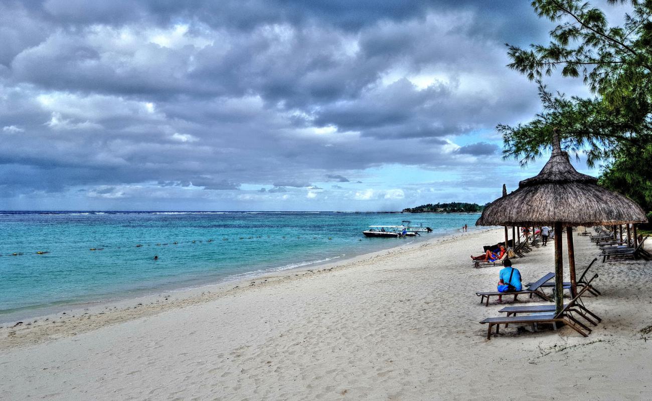 Фото Palmar Beach с белый песок поверхностью