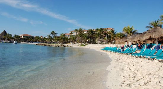 Catalonia Yucatan beach