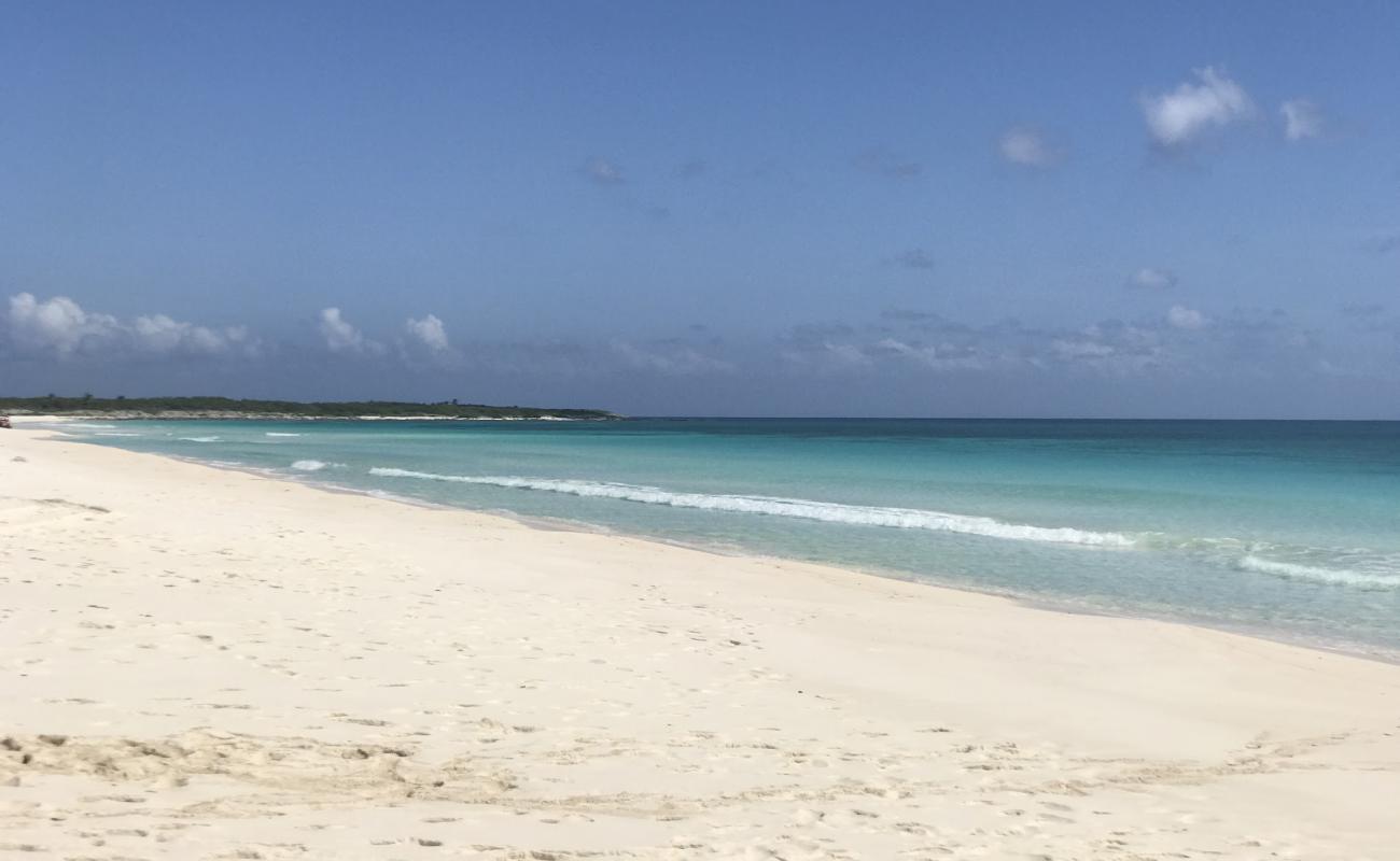 Фото Ixpalbarco Beach с светлый песок поверхностью