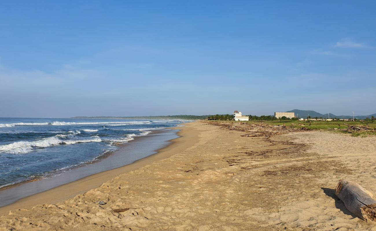 Фото Playa Azul с светлый песок поверхностью