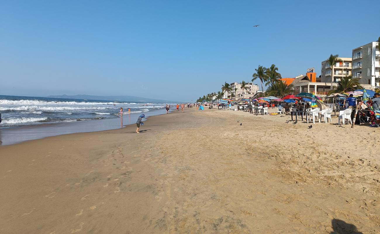 Фото Playa Rincon de Guayabitos с светлый песок поверхностью