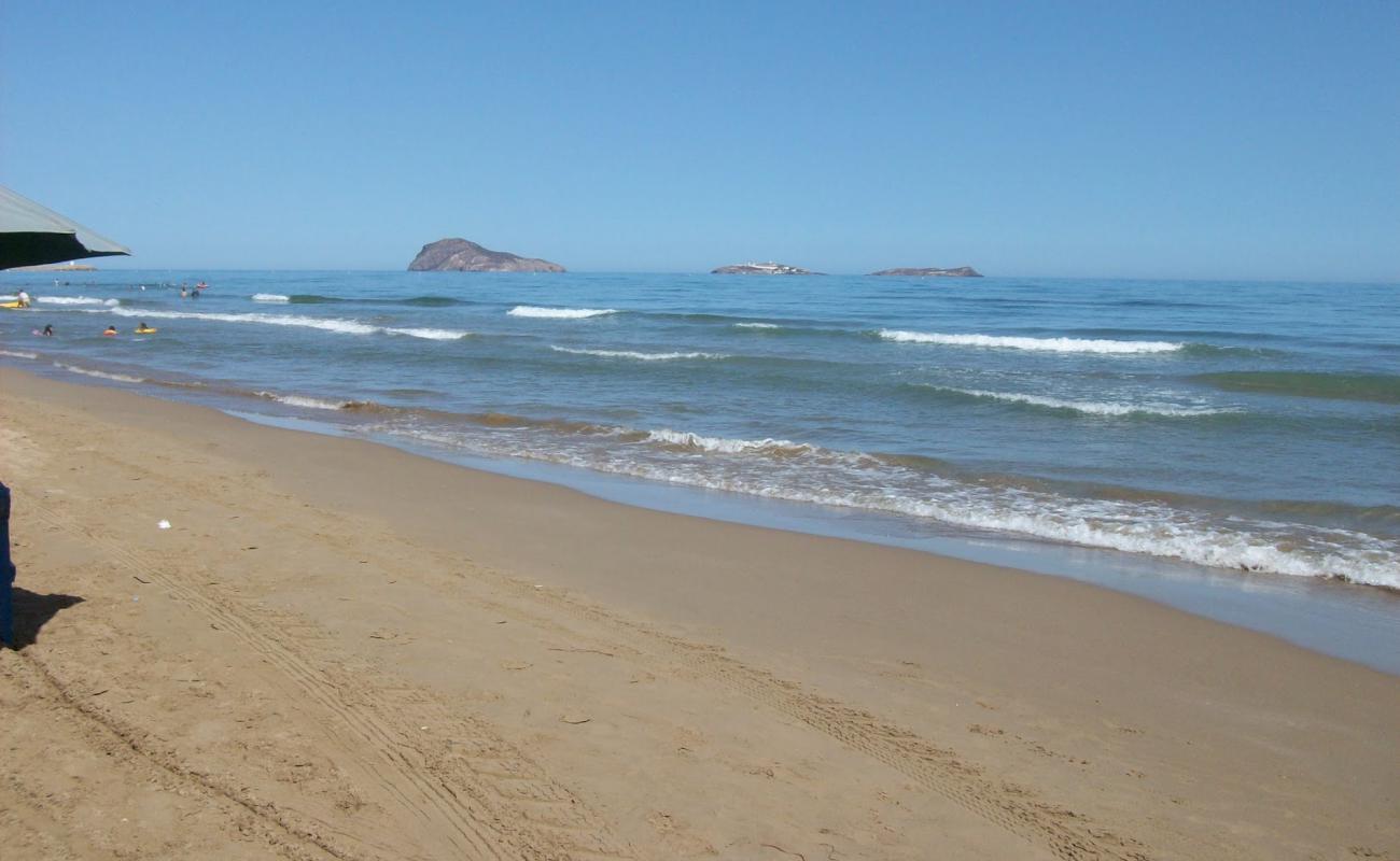 Фото Plage Ras El-Ma с светлый песок поверхностью