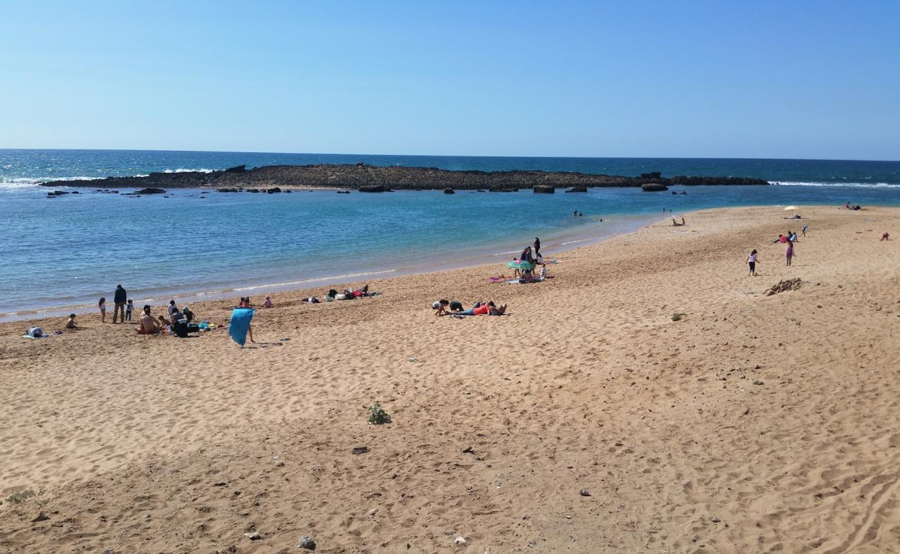 Фото Plage d'Arc с светлый песок поверхностью