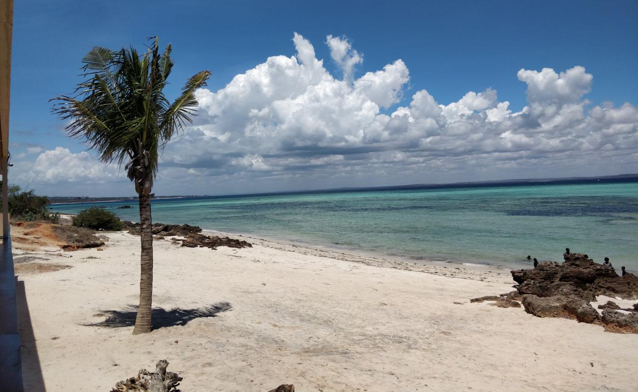 Фото Wimbe Beach II с светлый песок поверхностью