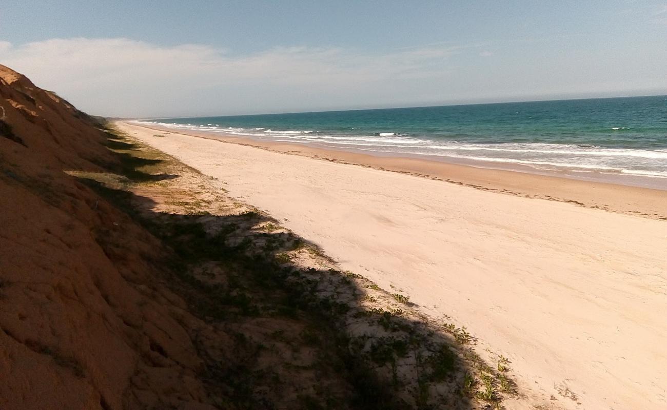 Фото Laisse Beach II с светлый песок поверхностью