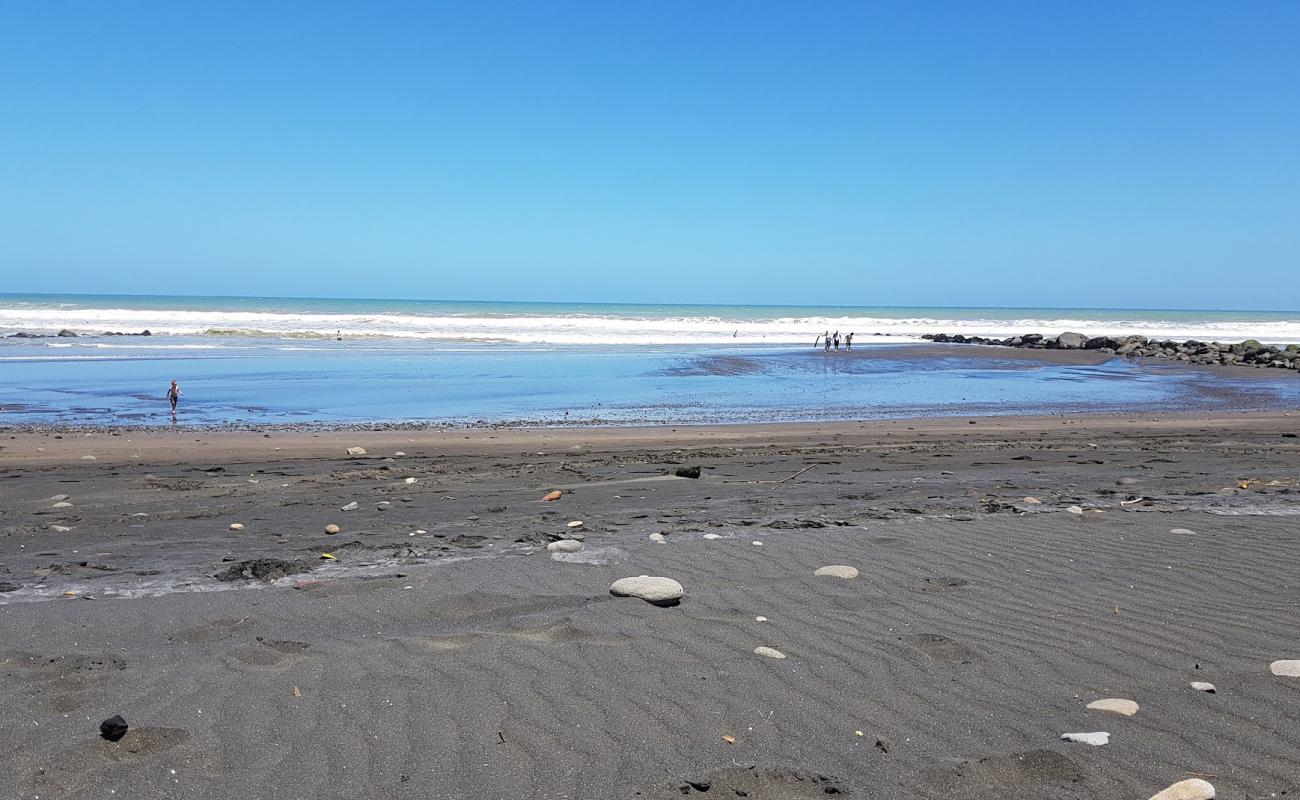 Фото Ohawe Beach с песок с галькой поверхностью