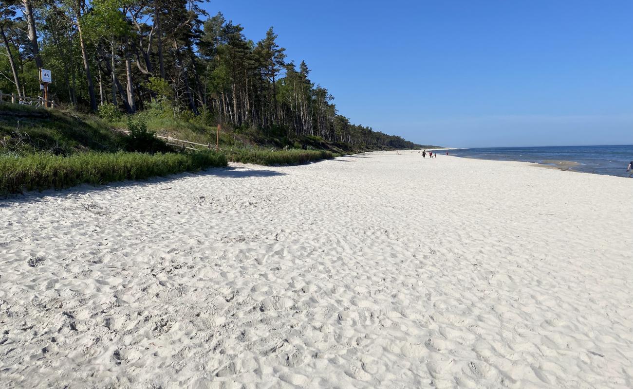 Фото Lubiatowo Beach с золотистый песок поверхностью