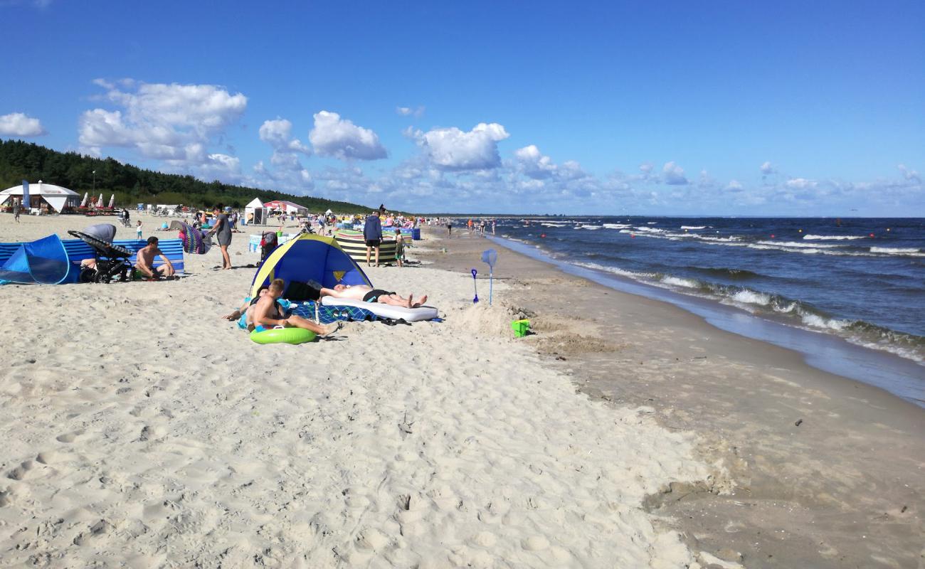 Фото Jantar beach с белый песок поверхностью