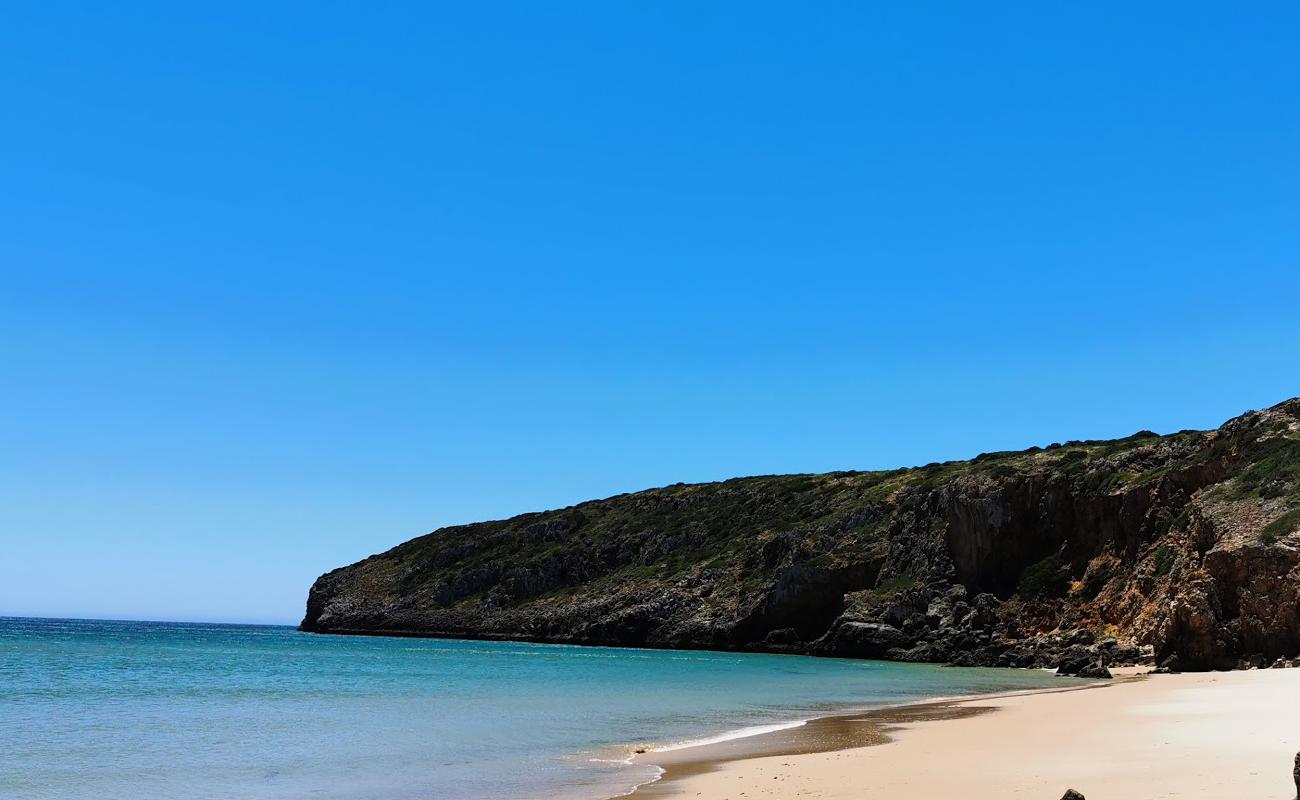 Фото Praia das Furnas с золотистый песок поверхностью