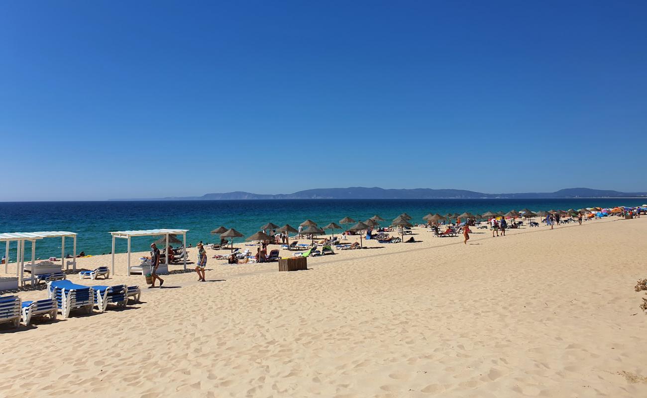 Фото Praia da Comporta с золотистый песок поверхностью