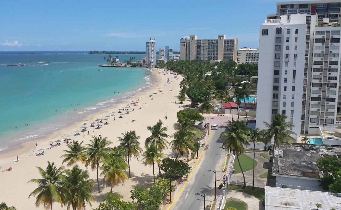 Фото Atlantic beach с золотистый песок поверхностью