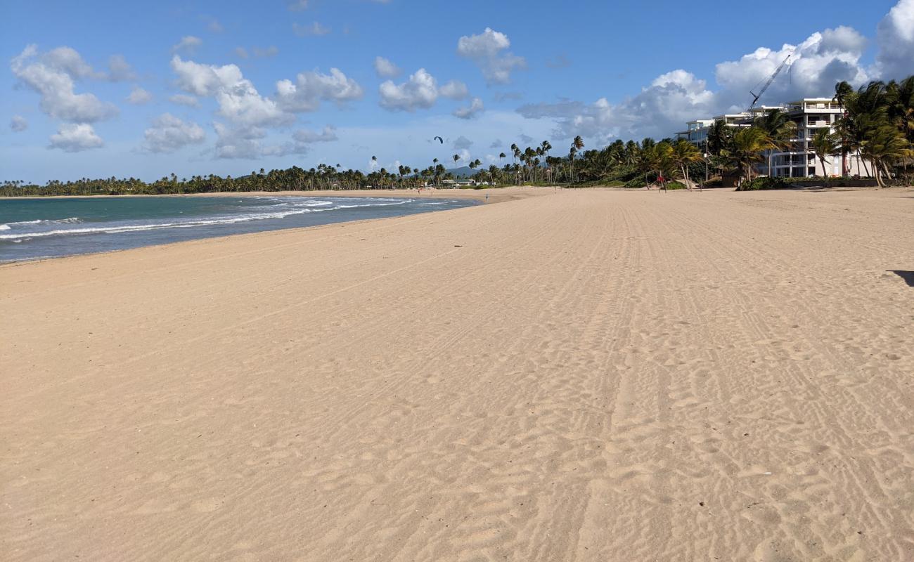 Фото Playa Espiritu Santo с золотистый песок поверхностью