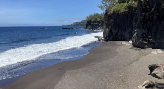 Black Sand Beach