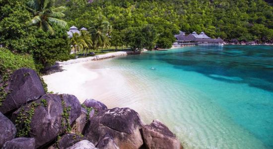 Anse Petite Cour Beach