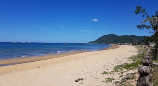 Thien Cam Beach