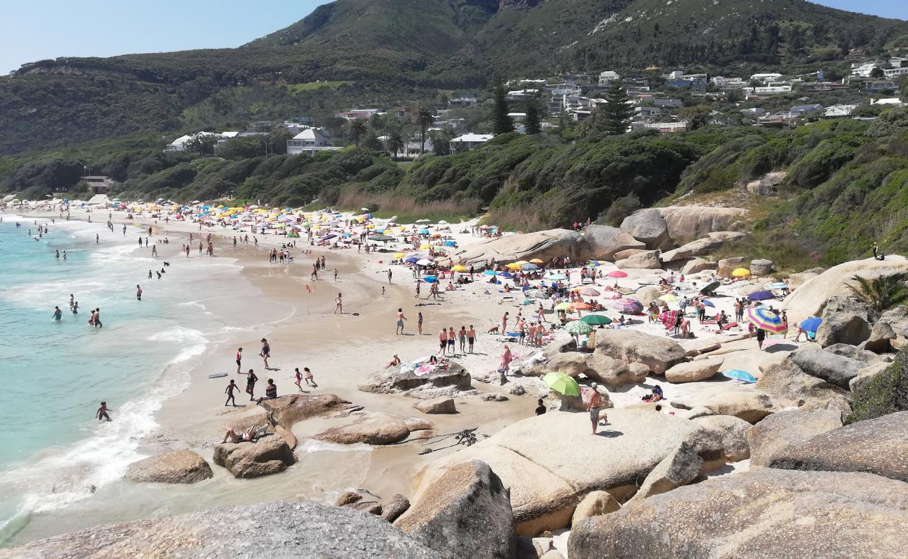 Фото Llandudno beach с золотистый песок поверхностью