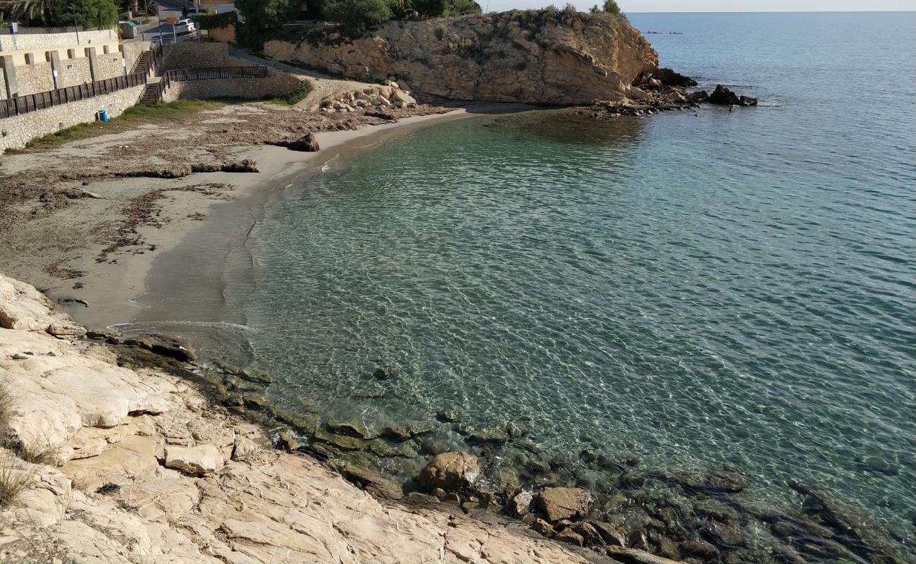 Фото Cala Coveta Fuma с светлый песок поверхностью