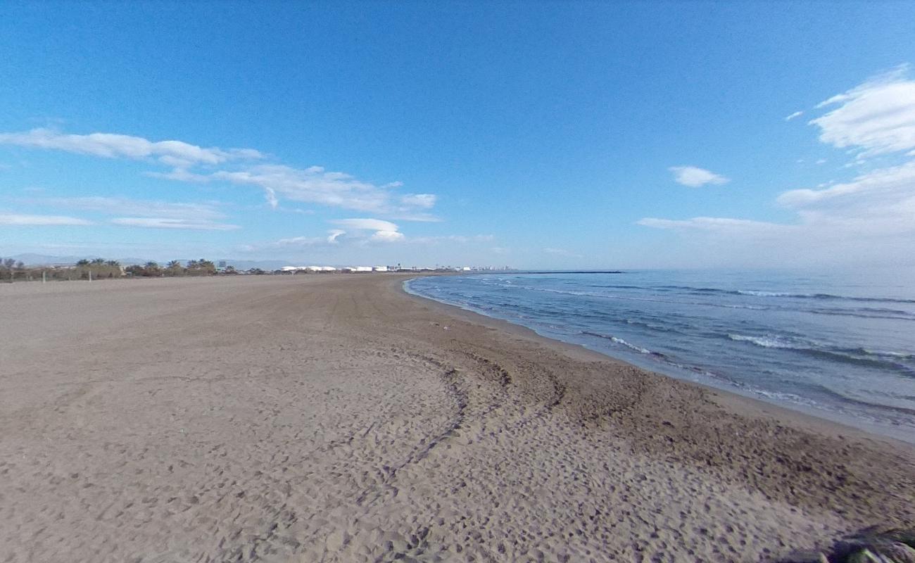 Фото Playa de Meliana с умеренно чистый уровнем чистоты