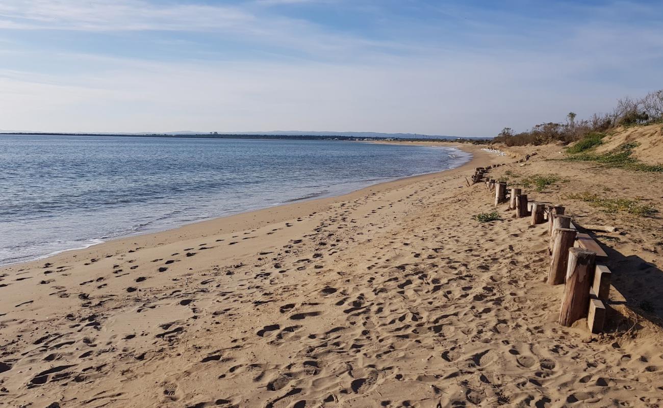 Фото Playa San Bruno с светлый песок поверхностью