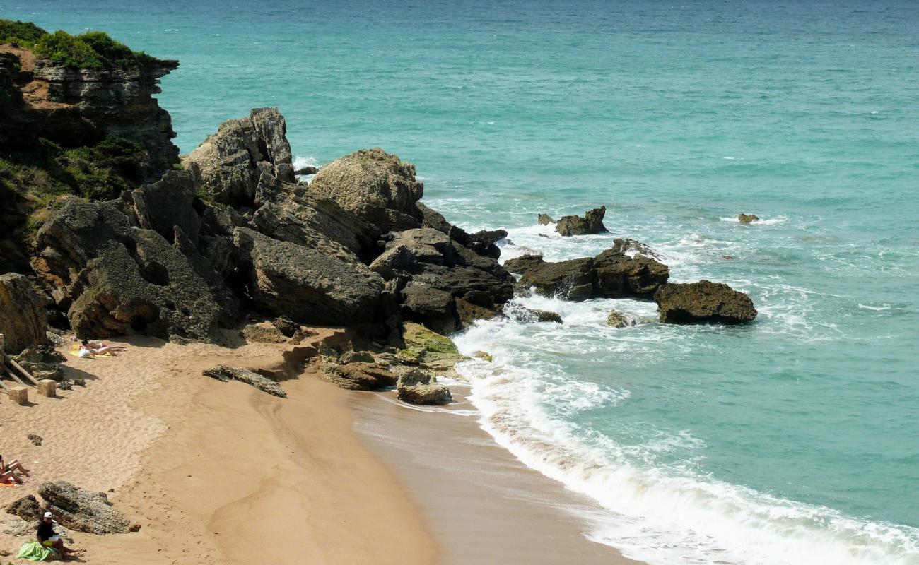 Фото Cala el Frailecillo с светлый песок поверхностью