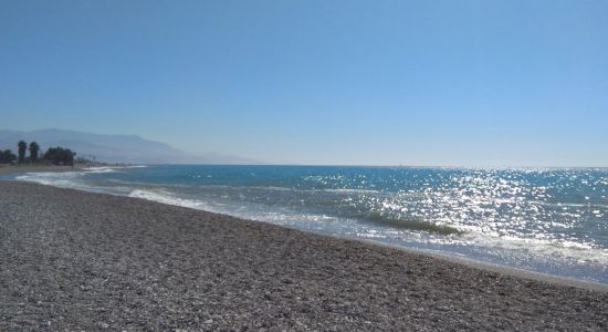 Playa naturista de Almayate